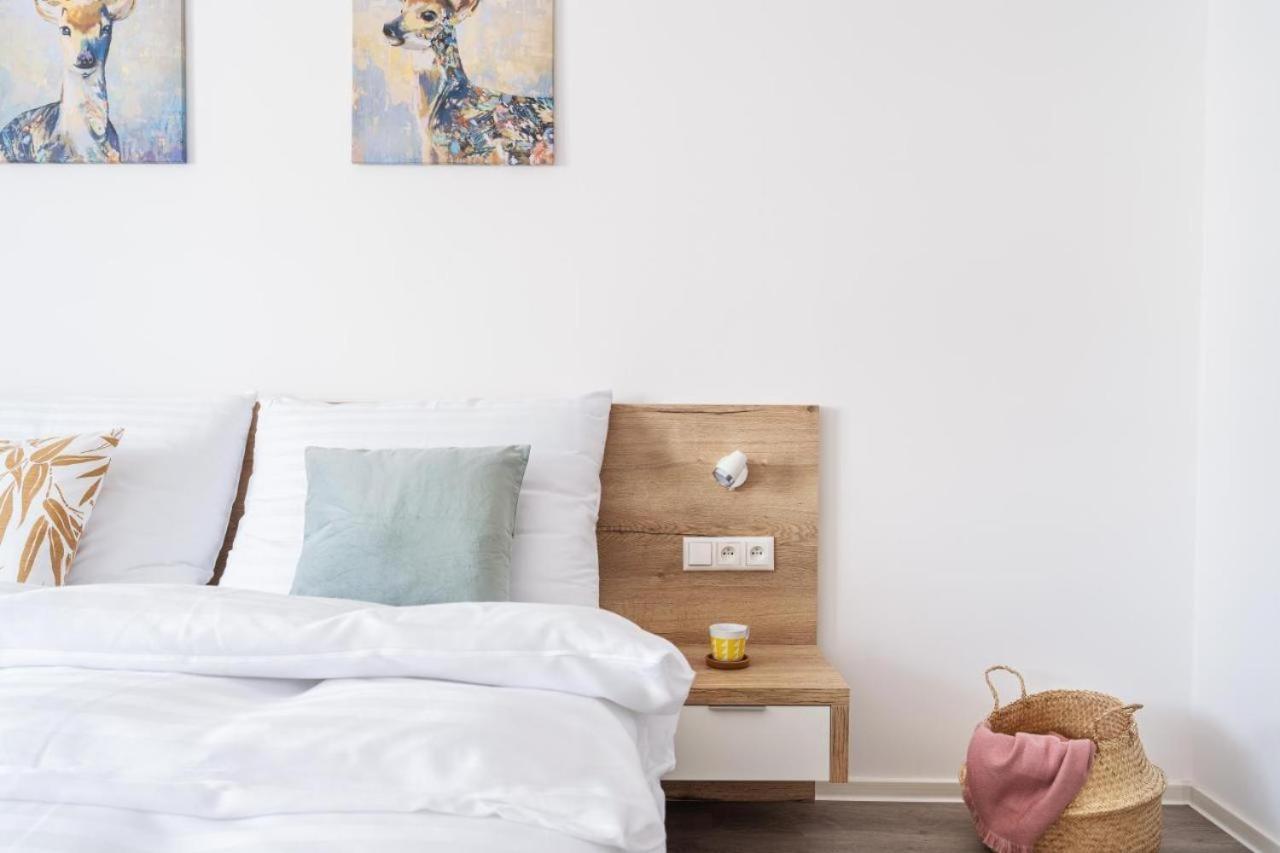 Apartment Self Check-in By Amber Bratislava